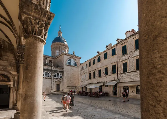 The Bassegli - Gozze Palace * Dubrovnik