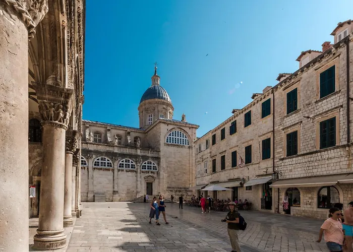 The Bassegli - Gozze Palace * Dubrovnik