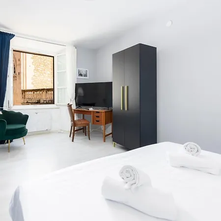 Appartamento The Bassegli - Gozze Palace