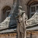 The Bassegli - Gozze Palace