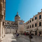 The Bassegli - Gozze Palace * Dubrovnik