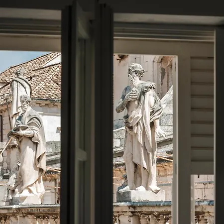 The Bassegli - Gozze Palace Διαμέρισμα *