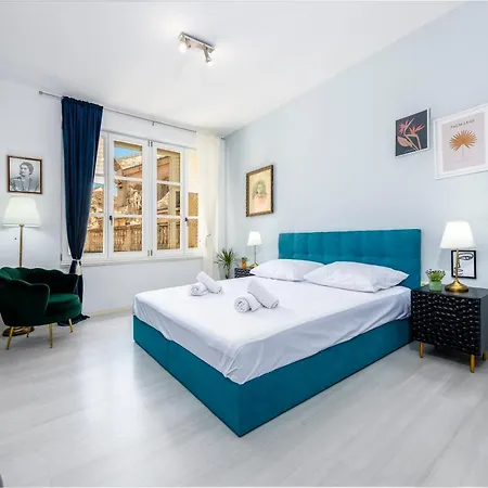 Apartment The Bassegli - Gozze Palace