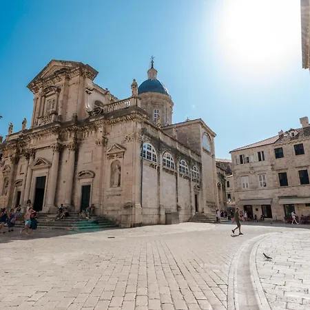 The Bassegli - Gozze Palace Διαμέρισμα *