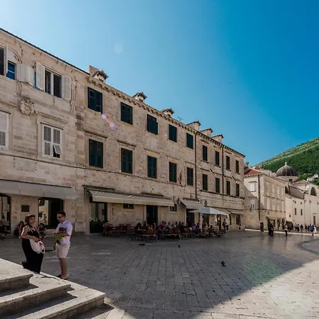 The Bassegli - Gozze Palace *