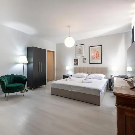 Διαμέρισμα The Bassegli - Gozze Palace