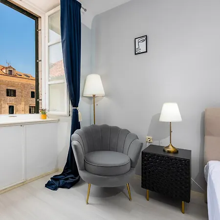 The Bassegli - Gozze Palace Διαμέρισμα Ντουμπρόβνικ