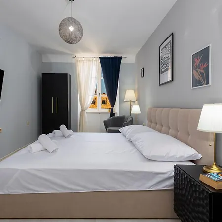 The Bassegli - Gozze Palace Διαμέρισμα Ντουμπρόβνικ