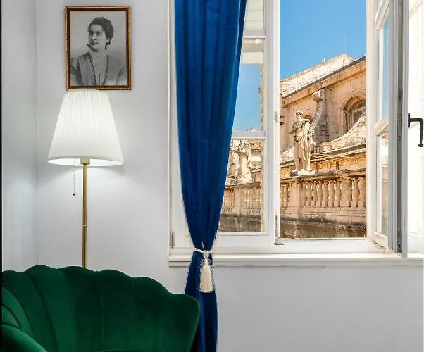 The Bassegli - Gozze Palace Appartamento