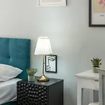 Apartment The Bassegli - Gozze Palace *